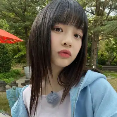 公奥婷